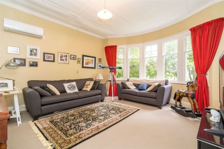 Photo of property in 62 Wingatui Road, Mosgiel, 9024