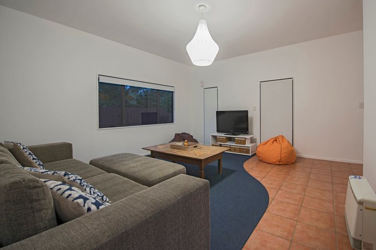 Photo of property in 80 Karewa Parade, Papamoa Beach, Papamoa, 3118