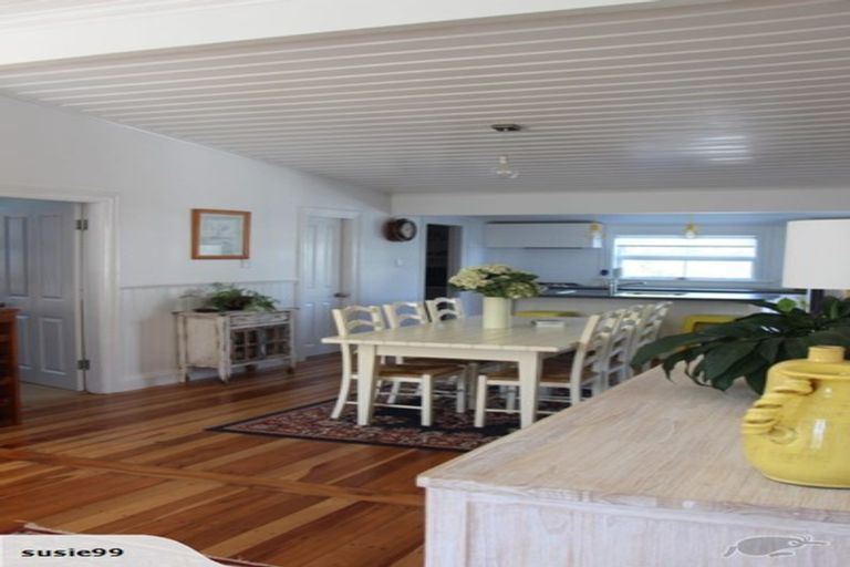 Photo of property in 12 Pendarves Street, New Plymouth, 4310