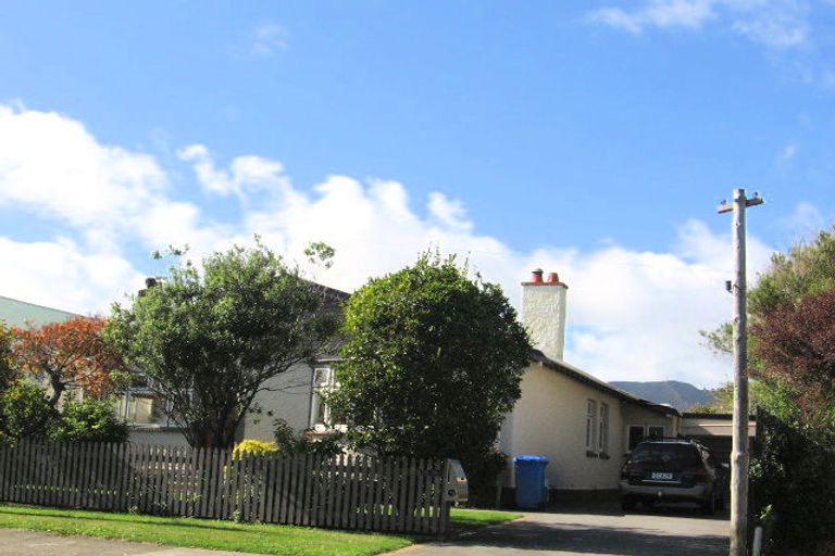 Photo of property in 102 William Street, Petone, Lower Hutt, 5012