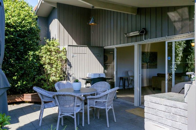 Photo of property in 11 Chesham Avenue, Waipahihi, Taupo, 3330