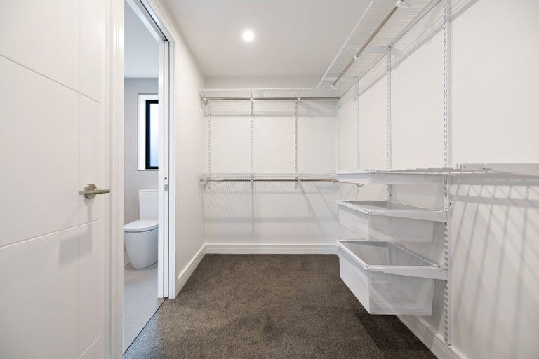 Photo of property in 6 Florence Close, Queenstown Hill, Queenstown, 9300