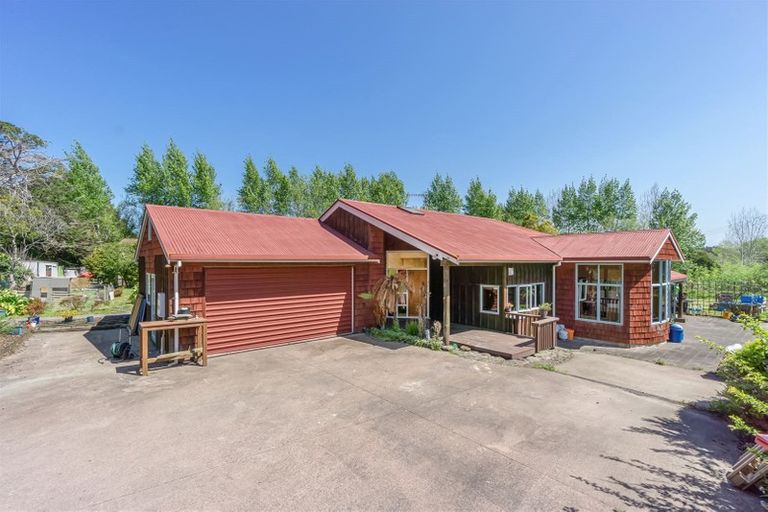 Property details for 42 Wilks Road, Dairy Flat, Albany, 0794