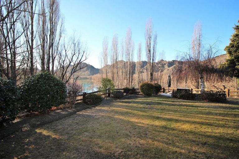 Photo of property in 23 Old Bridge Road, Bridge Hill, Alexandra, 9320