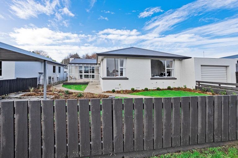 Photo of property in 765 Queens Drive, Waikiwi, Invercargill, 9810
