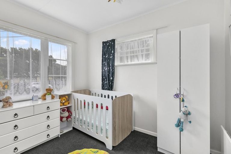 Photo of property in 52 Frederick Street, Wainuiomata, Lower Hutt, 5014