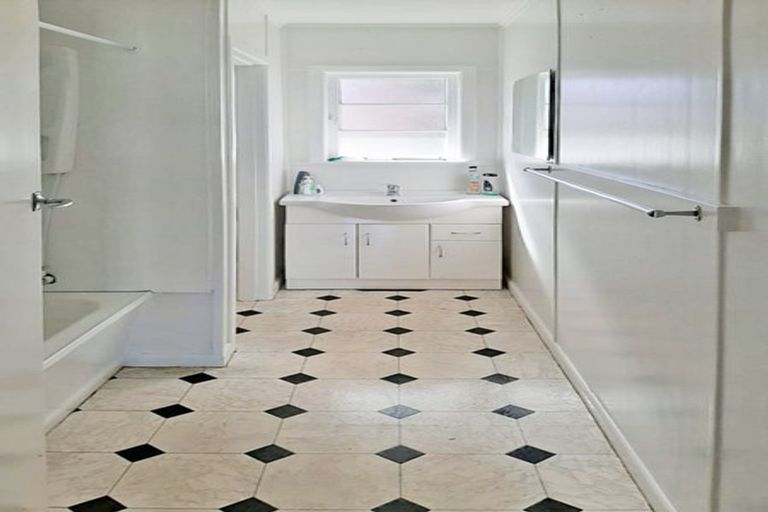 Photo of property in 1011a Duke Street, Mahora, Hastings, 4120