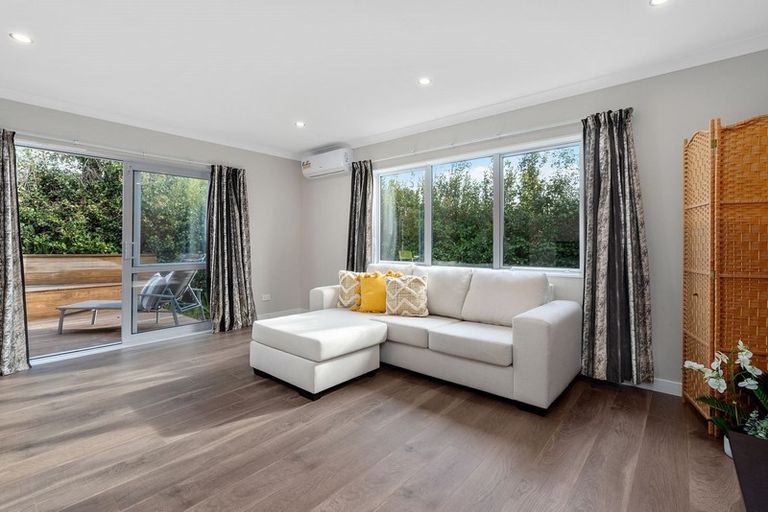 Photo of property in 6c Archers Road, Glenfield, Auckland, 0629