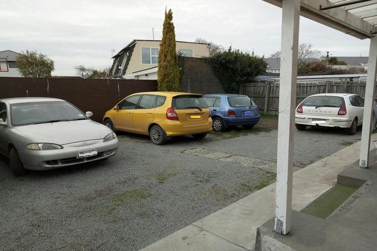 Photo of property in 1/10 Maidstone Road, Ilam, Christchurch, 8041