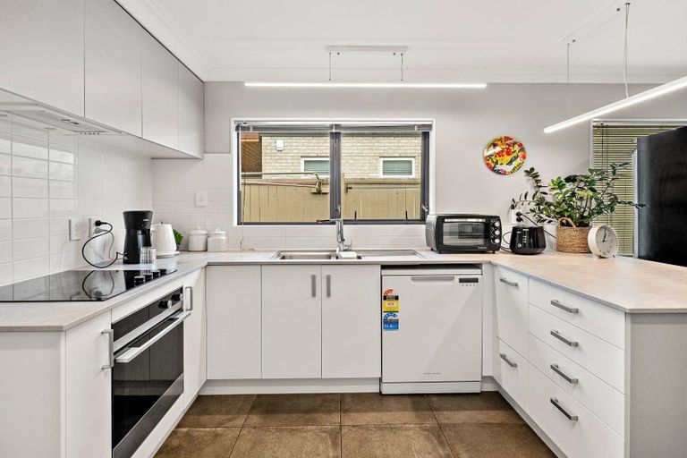 Photo of property in 614b Papamoa Beach Road, Papamoa Beach, Papamoa, 3118