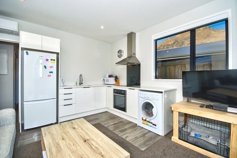 Photo of property in 14 Silver Street, Lower Shotover, Queenstown, 9304