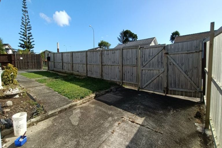 Photo of property in 1/9 Coombe Avenue, Otara, Auckland, 2023