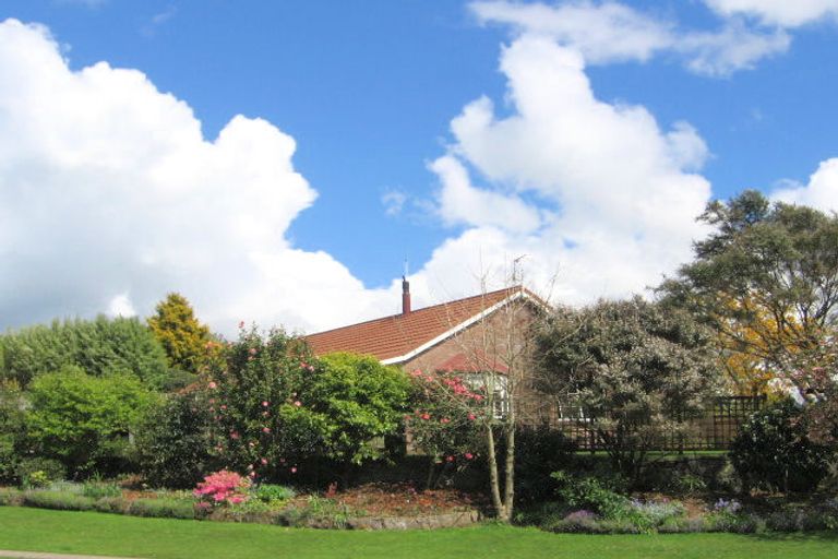 Photo of property in 53 Hilton Road, Lynmore, Rotorua, 3010