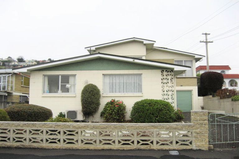 Photo of property in 108 Fitzroy Street, Forbury, Dunedin, 9012