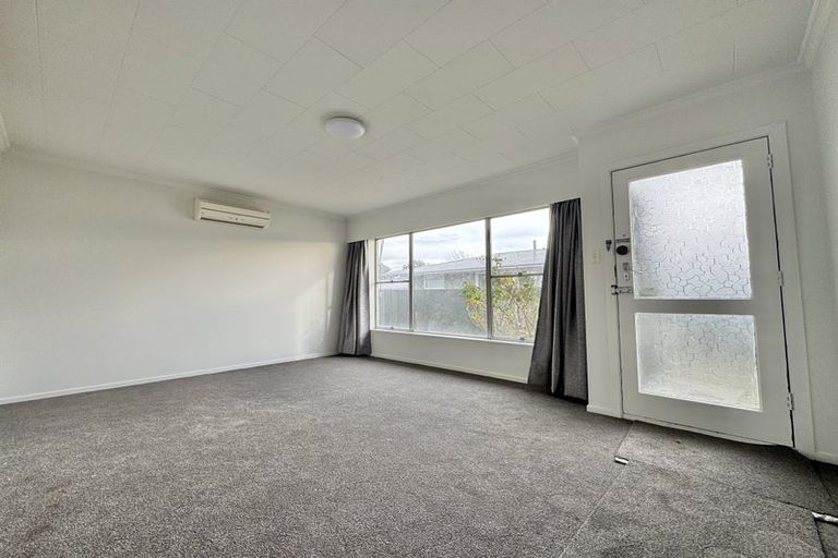 Photo of property in 2/40 Blakehall Place, Spreydon, Christchurch, 8024