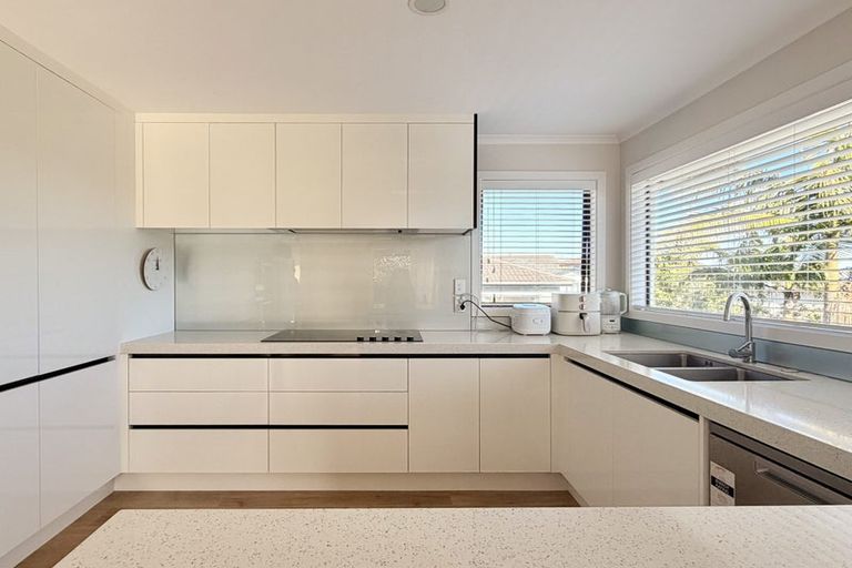Photo of property in 1/6 Colum Place, Bucklands Beach, Auckland, 2014
