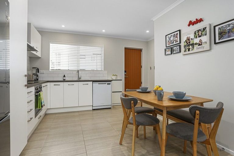 Photo of property in 28 Eyton Kay Road, Hobsonville, Auckland, 0616