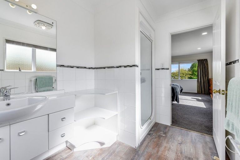 Photo of property in 4 Charles Henry Place, Harrowfield, Hamilton, 3210