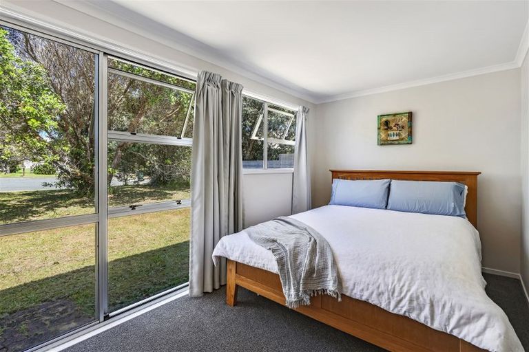 Photo of property in 10 Pinewood Place, Mangawhai Heads, Mangawhai, 0505