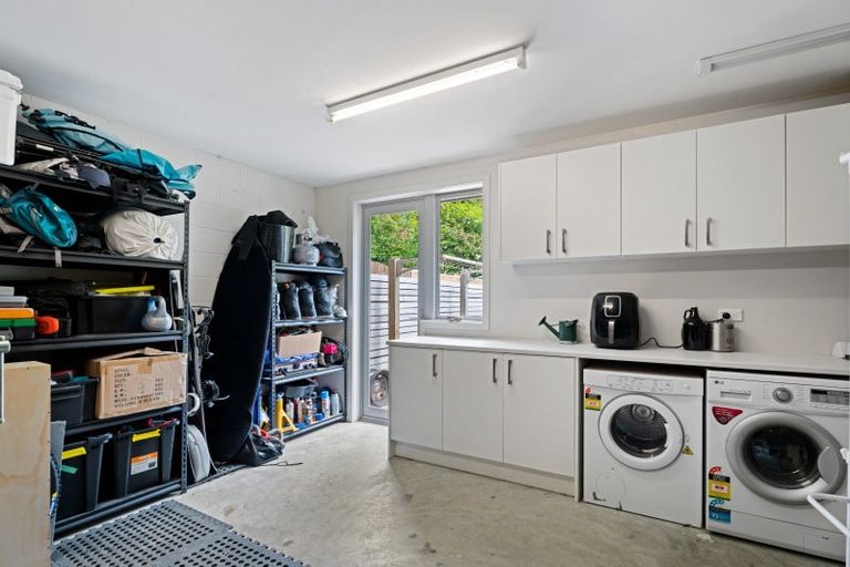 Photo of property in 26 Harrys Close, Arthurs Point, Queenstown, 9371