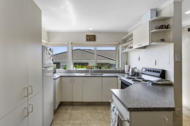 Photo of property in 12/492 Otumoetai Road, Otumoetai, Tauranga, 3110