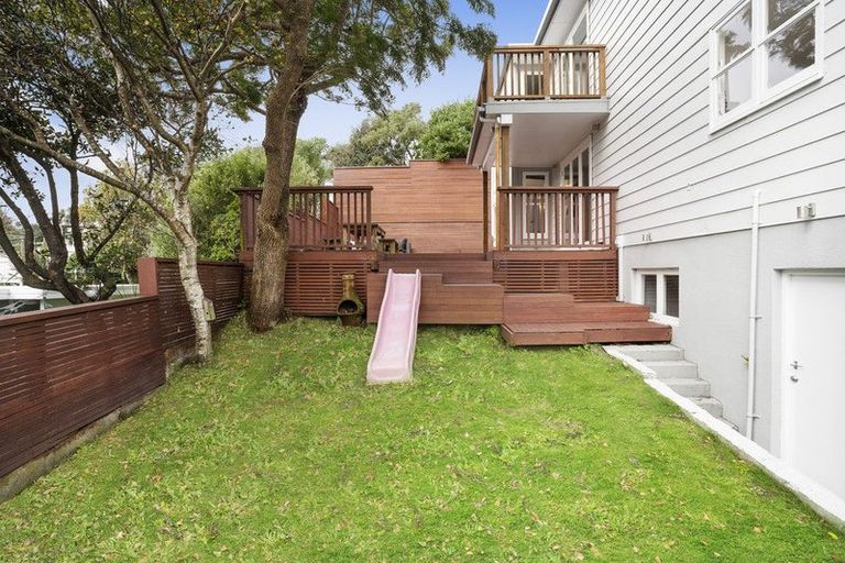 Photo of property in 53 Milne Terrace, Island Bay, Wellington, 6023