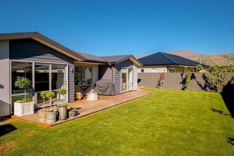 Photo of property in 11 Excelsior Place, Cromwell, 9310