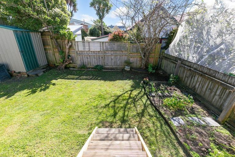 Photo of property in 37 Donald Mclean Street, Newtown, Wellington, 6021