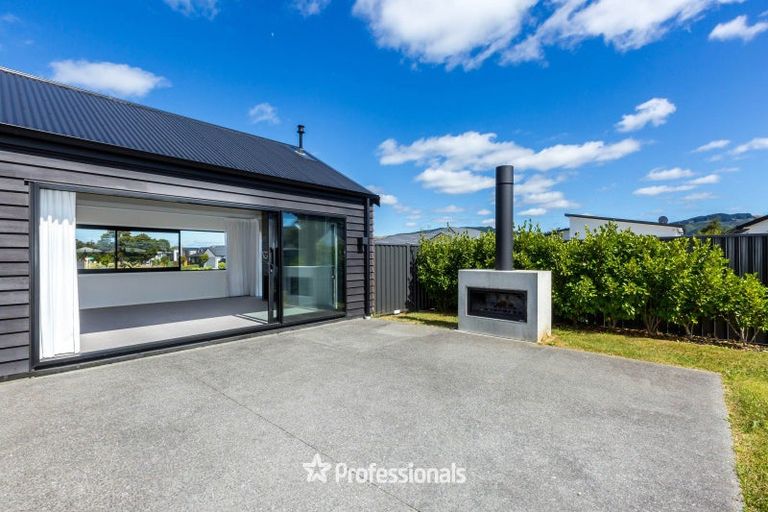 Photo of property in 20 Salisbury Crescent, Wallaceville, Upper Hutt, 5018