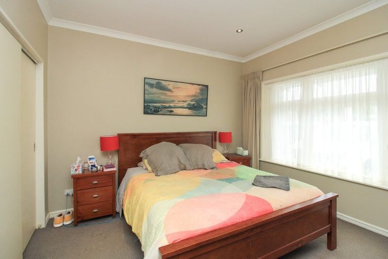 Photo of property in 37 Connolly Street, Boulcott, Lower Hutt, 5010