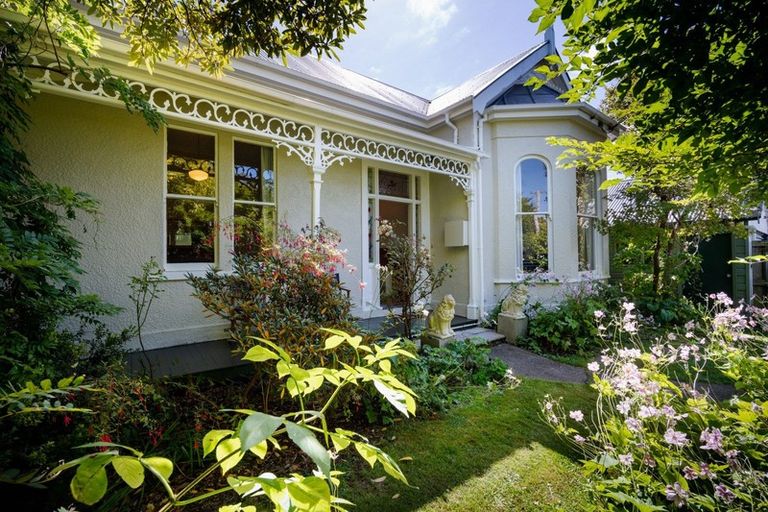 Photo of property in 543 Highgate, Maori Hill, Dunedin, 9010