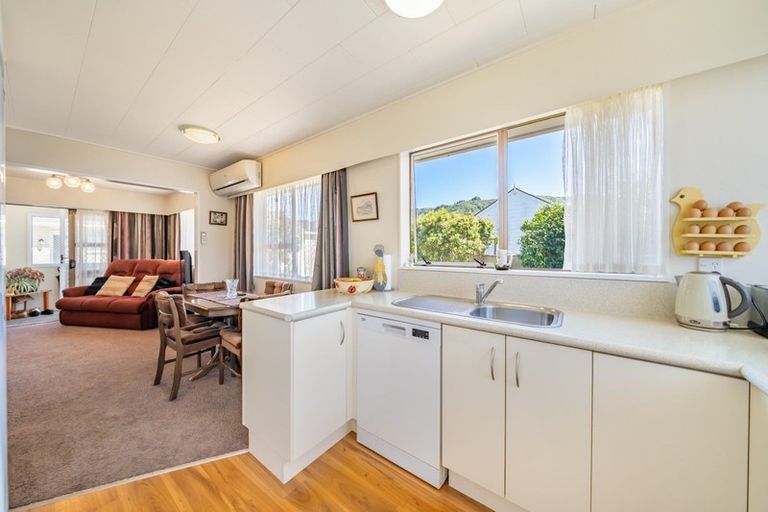 Photo of property in 13b Clouston Park Road, Ebdentown, Upper Hutt, 5018