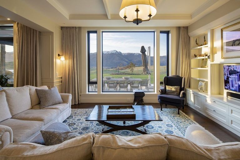 Photo of property in 2 Haggitt Lane, Lake Hayes, Queenstown, 9371