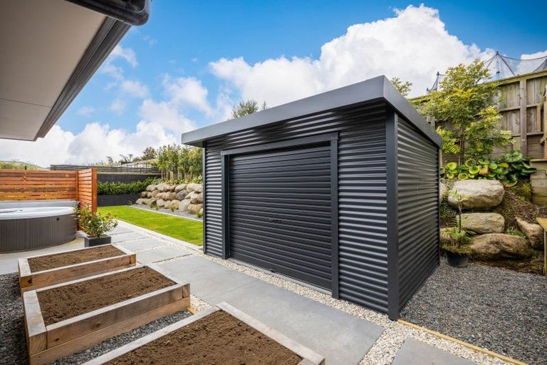 Photo of property in 16 Masters Lane, Waitara, 4320