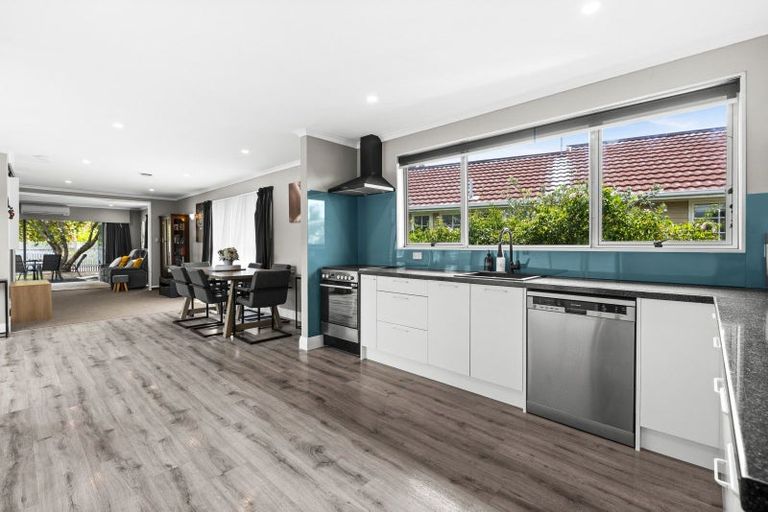 Photo of property in 69 Puketapu Road, Taradale, Napier, 4112