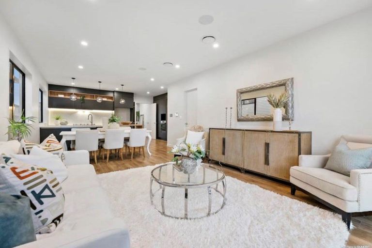 Photo of property in 44 Dungloe Avenue, Flat Bush, Auckland, 2019