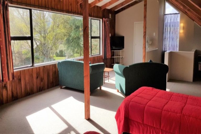 Photo of property in 2/14 Candu Lane, Kinloch, Taupo, 3377