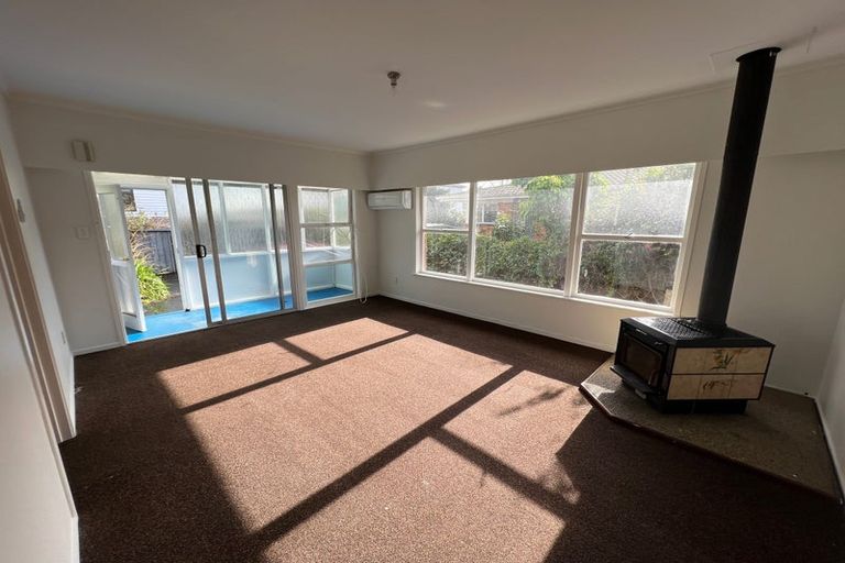 Photo of property in 2/9 Ti Rakau Drive, Pakuranga, Auckland, 2010
