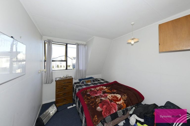 Photo of property in 2/43 Brockworth Place, Riccarton, Christchurch, 8011