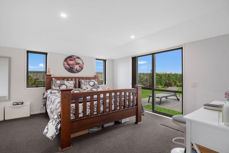 Photo of property in 23 Merino Crescent, Amberley, 7410