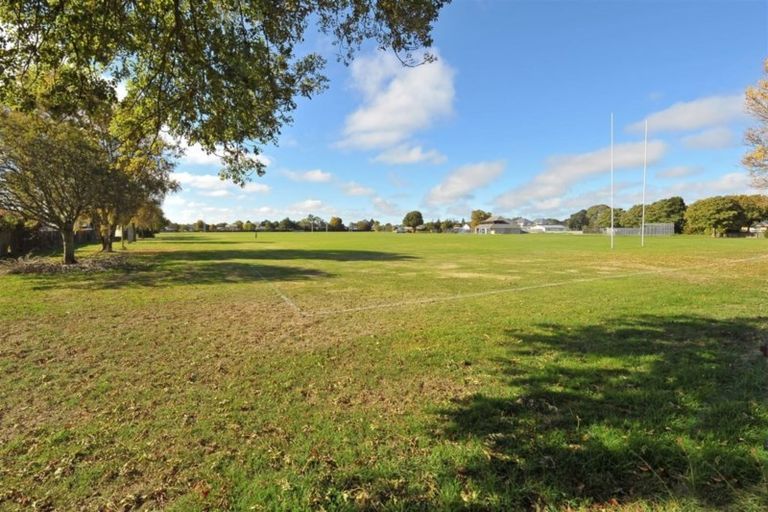 Photo of property in 2/6 Sycamore Lane, Sockburn, Christchurch, 8042