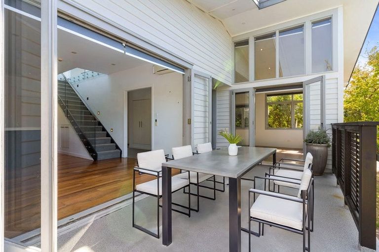 Photo of property in 92 Moore Street, Howick, Auckland, 2014