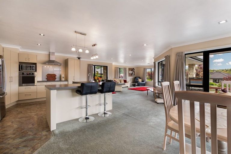 Photo of property in 10 Grace Avenue, Leamington, Cambridge, 3432