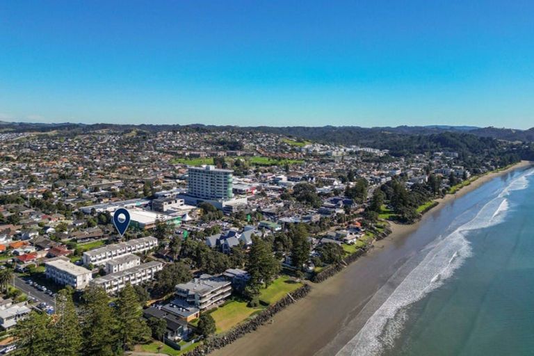 Photo of property in 8/3 Riverside Road, Orewa, 0931