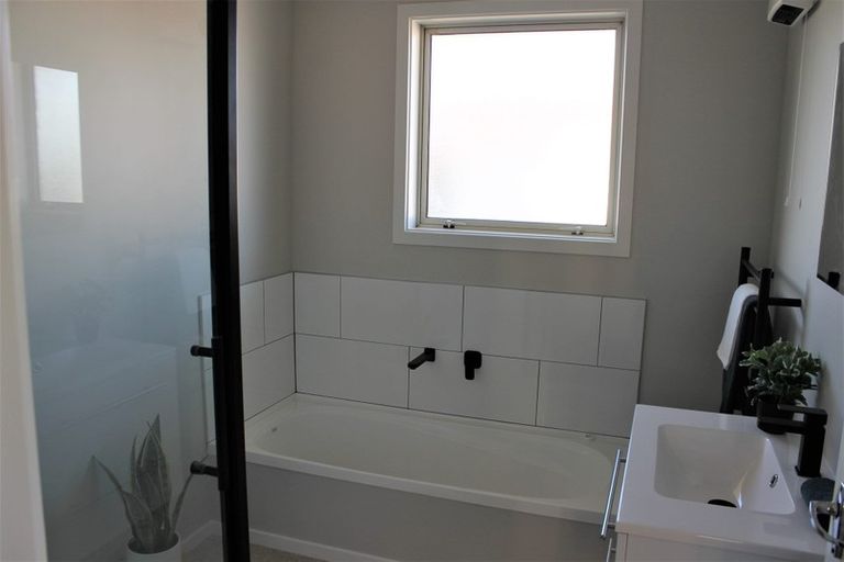 Photo of property in 231 Conyers Street, Strathern, Invercargill, 9812