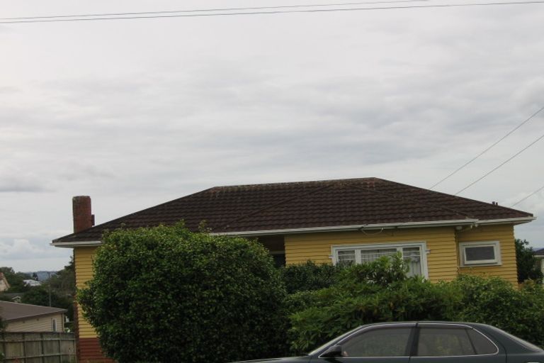 Photo of property in 5 Ranleigh Road, Mount Albert, Auckland, 1025