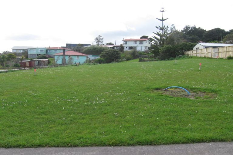 Photo of property in 11 Ash Grove, Maungaturoto, 0520