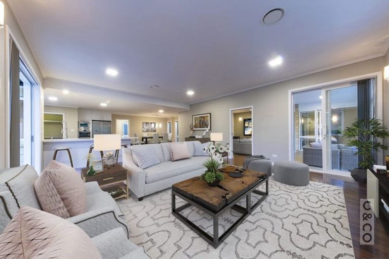 Photo of property in 31 Mudgeways Road, Massey, Auckland, 0614