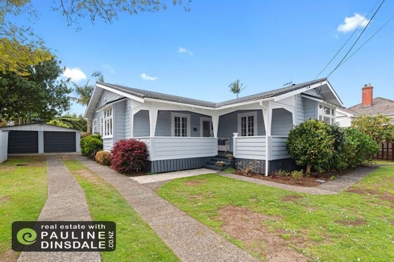 Photo of property in 17 Aubrey Street, Regent, Whangarei, 0112