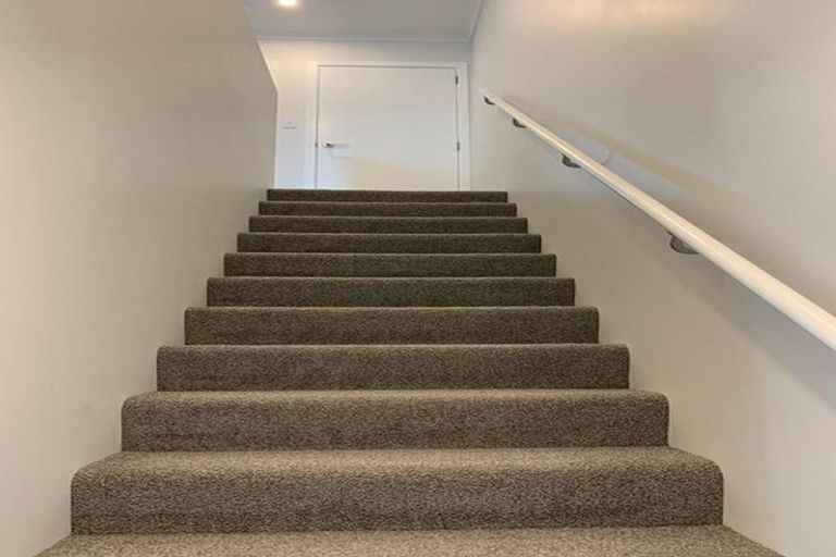 Photo of property in 14b Mawai Hakona Drive, Wallaceville, Upper Hutt, 5018